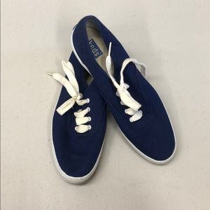 Blue keds
